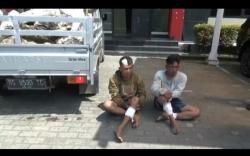 Polisi Tembak Bajing Locat yang Curi Karet di Jalan Palembang <