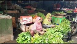 Warga dan Pedagang Pasar di Tasikmalaya Tolak Rencana Pajak Sembako