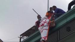 Pemilik Losmen di Malang Tewas Tersengat Listrik saat Perbaiki Tandon, Evakuasi Dramatis