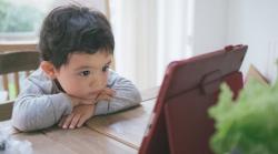 Bahaya Kecanduan Gadget dan Predator di Internet, Psikolog: Orang Tua Perlu Batasi Anak Gunakan Gawai