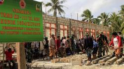 TMMD ke-111, Prajurit TNI Bangun Gereja hingga Sekolah di Kupang