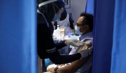 Malaysia Bakal Padukan Vaksin AstraZeneca dan Pfizer biar Manjur Lawan Varian Covid