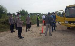 Sopir Truk Garam asal Madura Tewas Mendadak saat Antre Bongkar Muatan