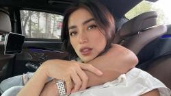 Jessica Iskandar Pamer Foto Dirangkul Pria, Pacar Baru?  