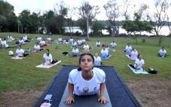 Puluhan Peserta Peringati Hari Yoga Internasional 2021 di Bali