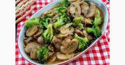 Kasus Covid-19 Meningkat, Yuk Perkuat Imunitas dengan Tumis Jamur Brokoli