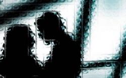 Suami Tangkap Basah Istri Berhubungan Badan dengan Selingkuhan di Kebun Warga