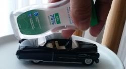 Jangan Simpan Hand Sanitzer dalam Kabin Mobil, Bikin Iritasi Kulit dan Bisa Meledak 