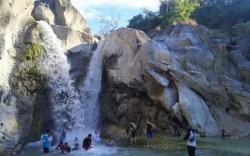 Dipercaya Bisa Buat Awet Muda, Lokasi Air Terjun Dewi Selendang Sembalun Dekat Jalan Raya