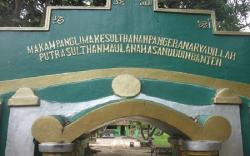 Cerita Kesaktian Arya Dillah, Putra Hasanuddin Usir Dedemit hingga Merontokkan Daun Beringin