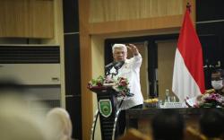 Wagub Mawardi Yahya Ragukan Data Kemiskinan Sumsel<