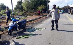 Tragis, Dua Bocah Boncengan Motor Tewas Ditabrak Truk di Sumbawa
