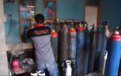 Kasus Covid di Bandung Melonjak, Jasa Pengisian Tabung Oksigen Cair Laris Manis<
