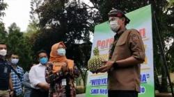 Kunjungi SMAN 7 Purworejo, Sandiaga Uno Napak Tilas Jejak Sang Kakek 