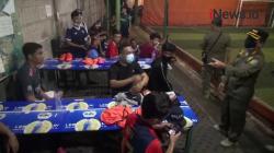 Timbulkan Kerumunan, Laga Futsal di Kebon Jeruk Dibubarkan Satpol PP