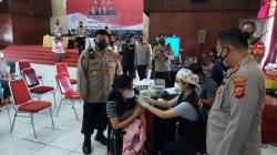 HUT ke-75 Bhayangkara, Polrestabes Bandung Gelar Vaksinasi Covid-19 Massal di 11 Lokasi<