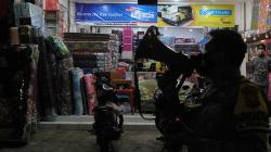 Jam Operasional Tempat Usaha Surabaya Dibatasi Pukul 20.00 - 05.00 WIB