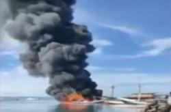 Video Kapal Ikan di Kolaka Terbakar, Kerugian Ratusan Juta Rupiah