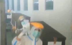 Viral Video Nakes RS Cibabat Cimahi Bawa 5 Peti Berisi Jenazah Pasien Covid-19