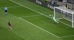 Kylian Mbappe Susah Tidur Gegara Kebayang Kegagalan Penalti ke Gawang Swiss