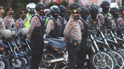 21.168 Personel Polri Dikerahkan Kawal PPKM Darurat di Jawa-Bali