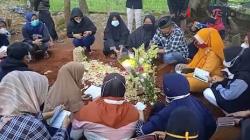 Video Jenazah Mbak You Dimakamkan di Makam Keluarga Sindanglaya Bandung<