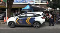 Video Dishub Cilandak Sulap Mobil Dinas Jadi Ambulans