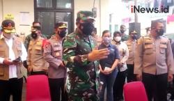 Tinjau Vaksinasi, Panglima TNI: Kalian Adalah Kesatria Negara untuk Melawan Covid-19