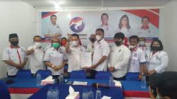 Serahkan SK Perindo Labuhanbatu, Rudi Zulham Minta Pengurus Baru Berjuang untuk Masyarakat<
