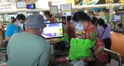 Hari Pertama PPKM Darurat di Bali, Warga Serbu Mal Borong Kebutuhan Pokok