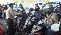 Video Pengendara Protes Tak Bisa Melintas di Posko PPKM Darurat Kalideres