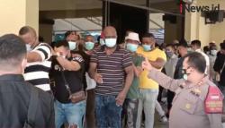 Video Polisi Tetapkan 81 Orang Tersangka Kerumunan di Kafe Kelapa Gading