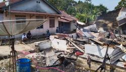 Seorang Nenek di Bangka Barat Nyaris Jadi Korban Kebakaran Rumah