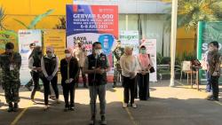 Puji Gebyar Vaksinasi Itenas Bandung Tanpa Kerumunan, Ridwan Kamil: Ini Harus Jadi Contoh<