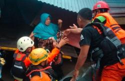 Banjir di Jeneponto dan Bantaeng, Basarnas Sulsel Kirim 2 Tim Bantu Evakuasi Warga