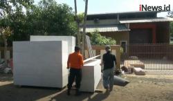 Video Pekerja Bangunan di Subang Alih Profesi Jadi Pedagang Peti Mati