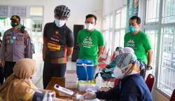 Ganjar Dorong Grab Vaccine Center Semarang Percepat Vaksinasi di Jateng