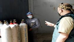 Tingkatkan Produksi, Pemkot Bandung Pastikan Suplai Oksigen Mencukupi <