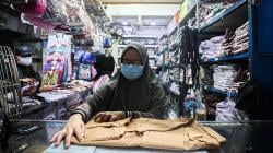 Pembelajaran Tatap Muka Ditunda, Omzet Penjualan Seragam Sekolah Turun Drastis