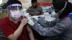 Anak-Anak di Surabaya Mulai Disuntik Vaksin Covid-19