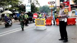 Tekan Mobilitas Warga selama PPKM Darurat, Jalan Protokol di Cimahi Ditutup<