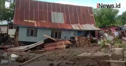 Video Pasca Banjir Bandang Landa Empat Kecamatan, Plt Gubernur Sulsel Beri Bantuan Sembako