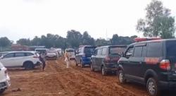 Video Mobil Ambulans Antre di TPU Pedurenan Bekasi