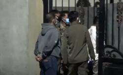 Video Bupati Bekasi Meninggal Dunia, Rumah Duka Didatangi Ratusan Pelayat Sejak Malam<