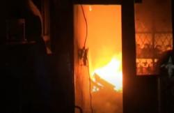 Video Belasan Rumah Padat Penduduk di Pinang Ranti Hangus Terbakar