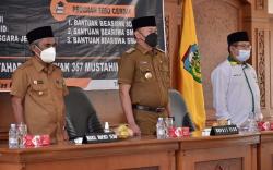 Bupati dan Wabup Tebo Hadiri Pendistribusian dan Pendayagunaan Dana Zakat Baznas 