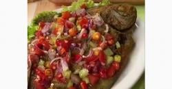 Cara Membuat Ikan Bawal Goreng Bumbu Marinasi, Enak Pakai Sambal Dabu-Dabu