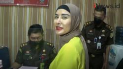 Video Kasus Dugaan Prostitusi Cynthiara Alona Dilimpahkan ke Kejari Kota Tangerang