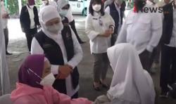 Video Gubernur Jatim Tinjau Pelaksanaan Vaksinasi Pelajar di Surabaya