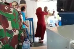 Video Razia PPKM Darurat di Medan, Pemilik Warung Kopi Siram Petugas dengan Air Panas